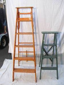lot 51 image: Lot of 2 Vintage Step Ladders