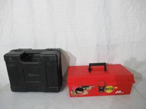 lot 87 image: Lot of 2 Paint Sprayers
