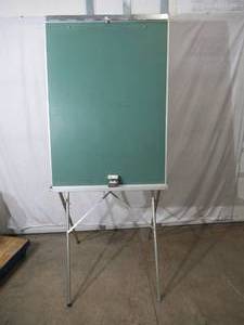 lot 116 image: Vintage Foldable Chalkboard Lecture Easel