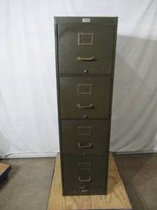 lot 117 image: Heavy Duty Metal Vintage Filing Cabinet