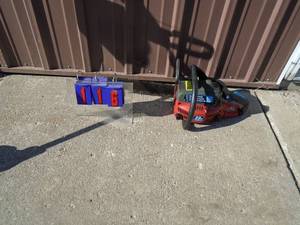 lot 116 image: 16 Homelite chain saw. Good condition. Tested & works. As shown.