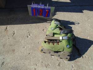 lot 127 image: Pair of rollerblades. Size 89. As shown.
