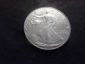 2000 Silver Eagle Dollar 1 Oz. 99.9 Fine MSFrom UNC Roll