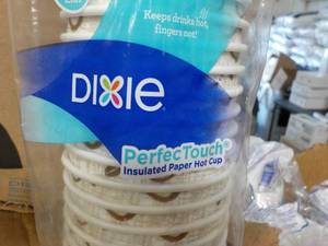 Dixie Case of 12 oz Insulated Cups...