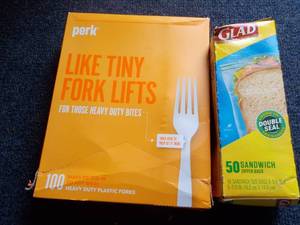 Perk 100 Heavy Duty Plastic Forks a...