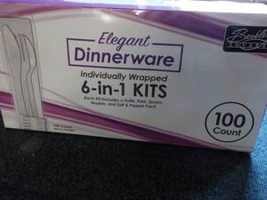 Berkley Square Elegant Medium Weigh...