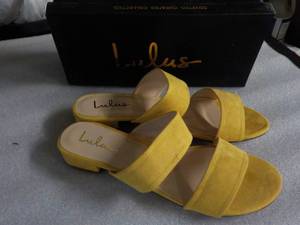 6 pr New Womens size 8.5 LULUs Dev...