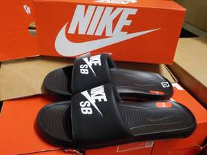 NIKE New size 16 Victori Slides...