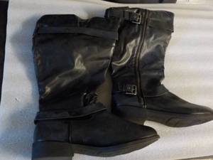 Brash size 12W Black Boots...