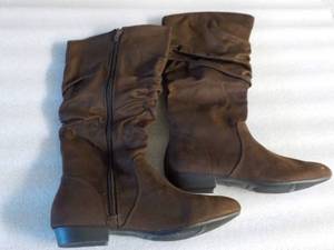 Lower East Side size 11 Brown Boots...