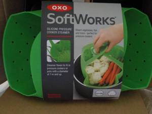 Case of 4 OXO Softworks Silicone Pr...