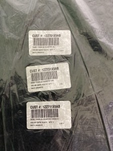 lot 18 image: Town and Country floor mats