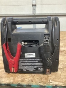 lot 45 image: DieHard 1150 Portable Power