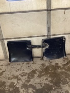 lot 63 image: Quarter fenders