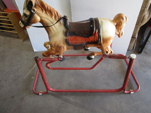 lot 13 image: Wonder Horse