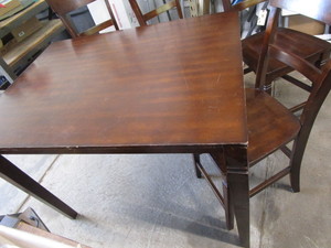 lot 23 image: High Top Table & Chairs