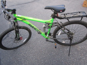 lot 109 image: Genesis Bicycle