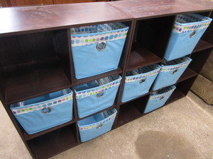 lot 148 image: Cubby Shelf, Baskets