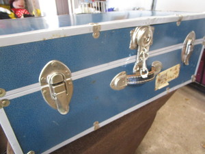 lot 158 image: Foot Locker Trunk
