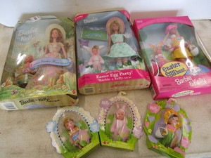 lot 165 image: Barbie & Kelly Easter