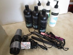 lot 168 image: Hair Care