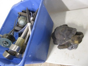 lot 225 image: Turtle, Yard Lights