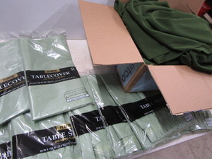 lot 247 image: Tablecloths & Skirts