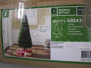 lot 268 image: Artificial Tree