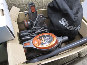 lot 317 image: Shark Rocket