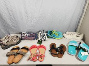 9 Pairs of Womens Shoes