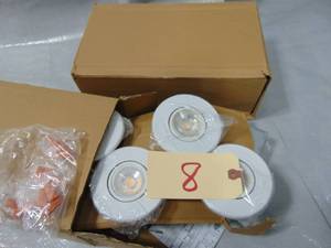 8 Pack globe LED IC Rated Swivel Round Unused