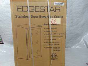 EdgeStar BWC121 19W 105 Can Capacity Extreme Cool Beverage - Stainless Steel New