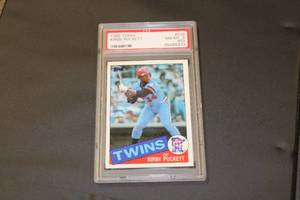 lot 77 image: Kirby Puckett Baseball Card Binder w 1985 Topps Rookie PSA 8 PD  180 Cards