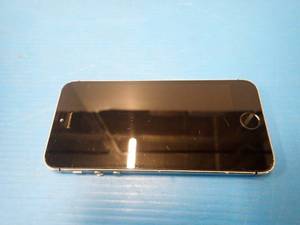 Lot of 5 iPhone 5s and iPhone 5ss  Units have different models and specs, see spreadsheet photo for specific details  No chargers&nbsp