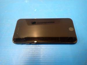 Apple&nbspiPhone 7 A1660  128GB of Storage  Verizon carrier unlocked  includes charging cable