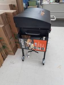 BLACKSTONE GRIDDLE