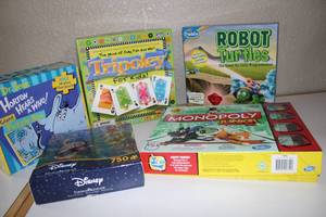 lot 28 image: Four Games & One Puzzle