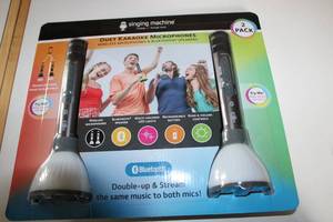 lot 37 image: Bluetooth Duet Karoke Microphones Singing Machine