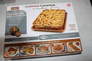 lot 136 image: Two Piece Copper Crisper By Copper Chef