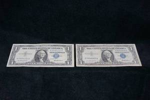 1957 US $1 Silver Certificates - Blue Seal