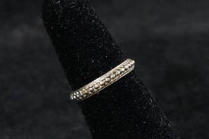 Ladies Sterling Silver Band