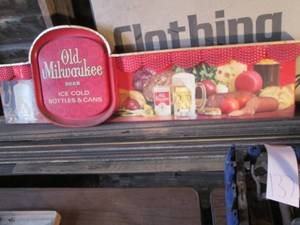 lot 138 image: Old Milwaukee beer sign, mostly met...