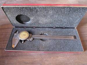 lot 141 image: Starrett caliper in case...