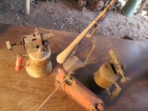 lot 162 image: Vintage torches, bottle capper and ...