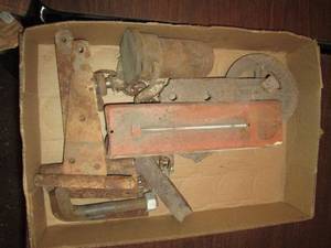 lot 200 image: Vintage Standard fuel and oil therm...