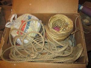 lot 201 image: Box with wires, rope and twine (see...