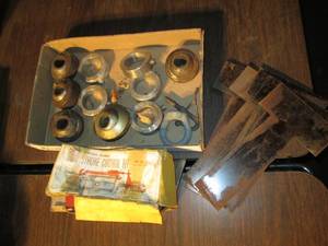 lot 224 image: Box with arm ball sockets, stainles...