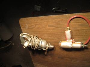 lot 236 image: Milwaukee electric drill and Gripna...
