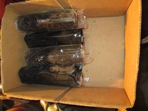 lot 239 image: 8 brand new Conair combpikbrush s...