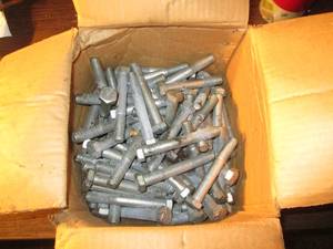 lot 313 image: Box of 5 lag bolts...